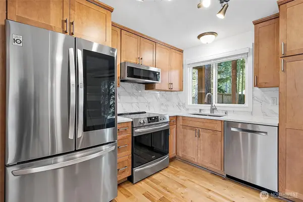 17211 429th AVE SE, North Bend, WA 98045