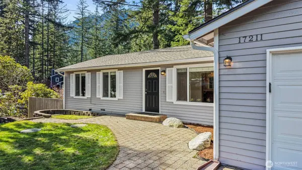 17211 429th AVE SE, North Bend, WA 98045