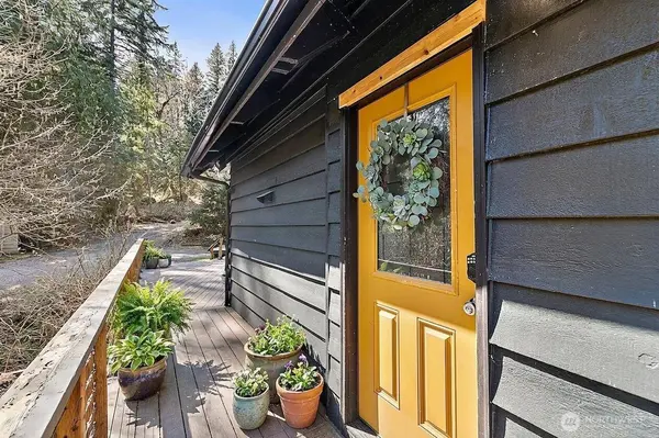 46020 SE 174th ST, North Bend, WA 98045