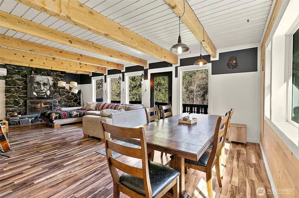 46020 SE 174th ST, North Bend, WA 98045