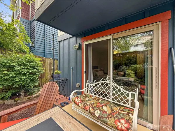 3318 Wetmore AVE S #E, Seattle, WA 98144