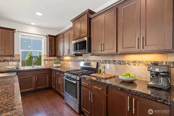 1159 SE 11th ST, North Bend, WA 98045