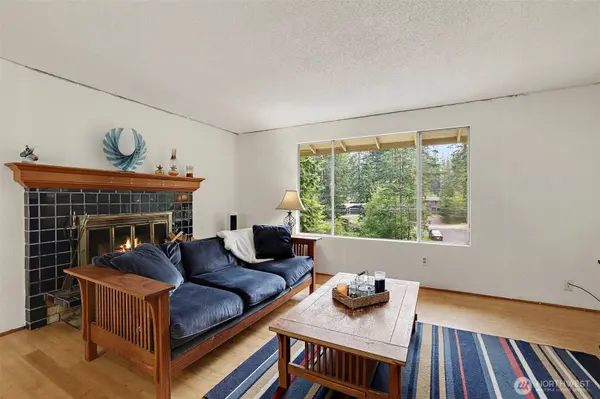 42627 SE 175th PL, North Bend, WA 98045