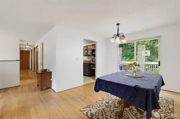 42627 SE 175th PL, North Bend, WA 98045