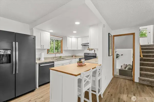 17034 431st AVE SE, North Bend, WA 98045