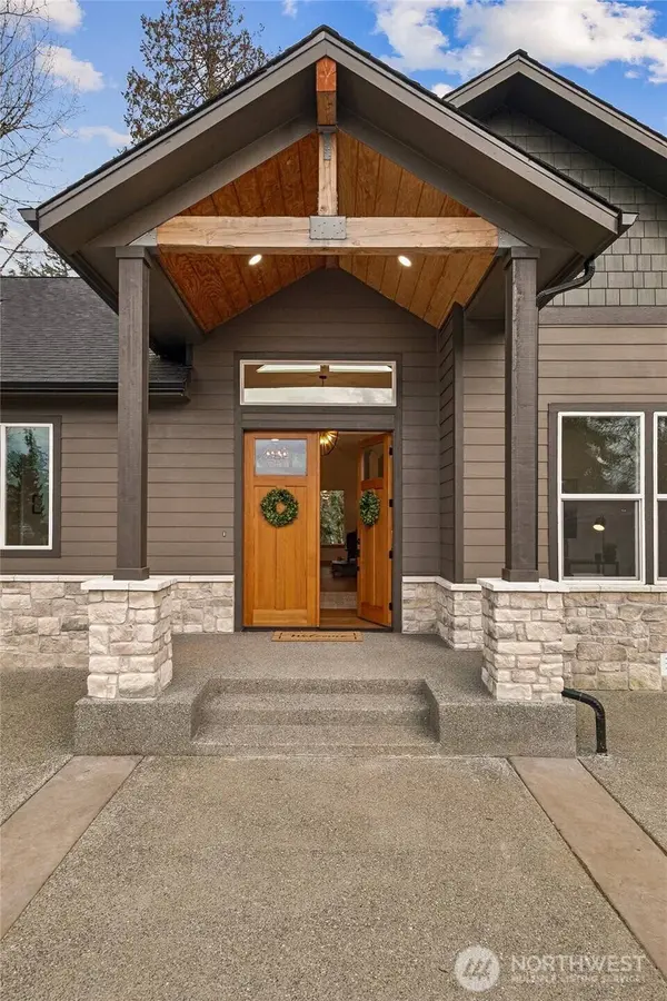 26181 276th AVE SE, Ravensdale, WA 98051