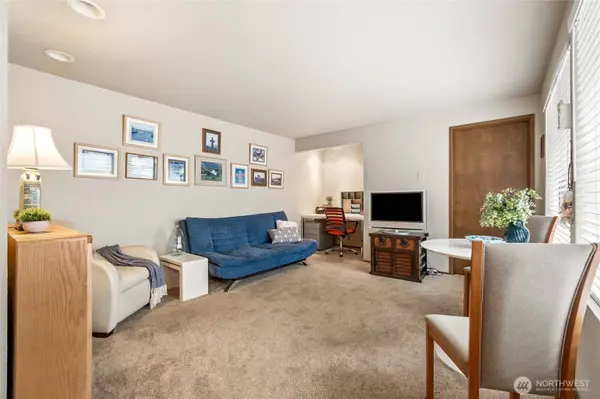 15800 Village Green DR #2, Mill Creek, WA 98012