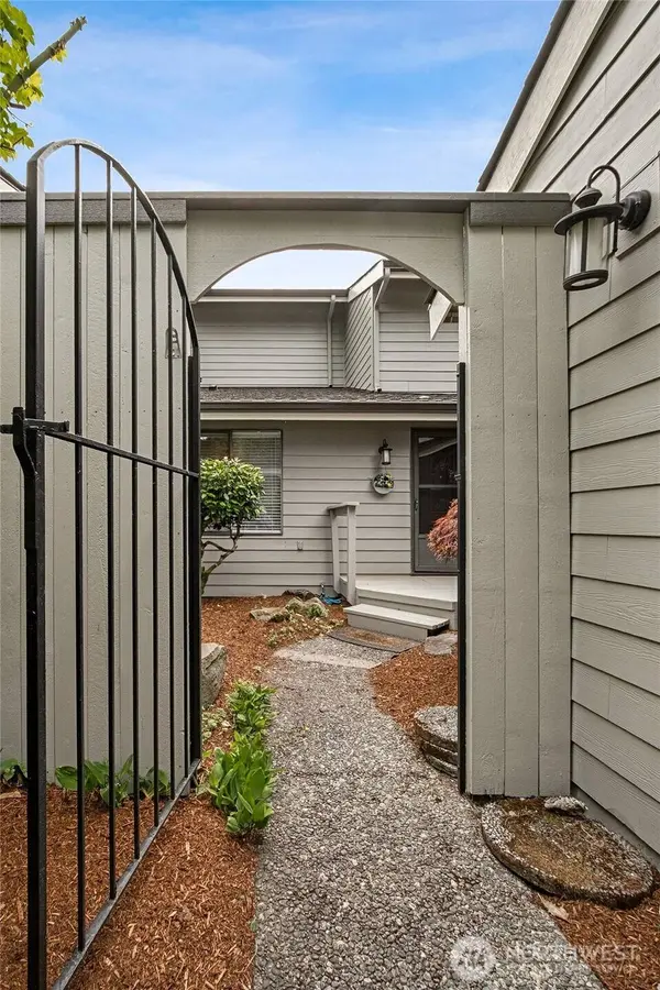 15800 Village Green DR #2, Mill Creek, WA 98012
