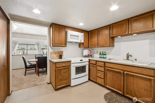 15800 Village Green DR #2, Mill Creek, WA 98012