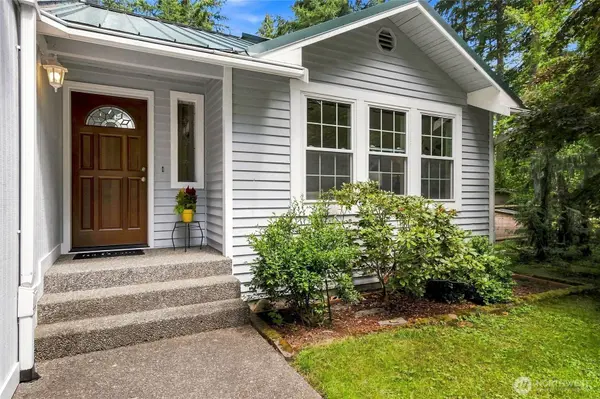 44522 SE 166th ST, North Bend, WA 98045