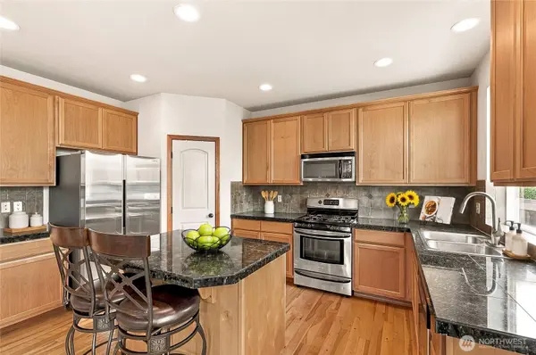 2709 157th PL SW, Lynnwood, WA 98087