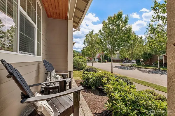 1670 Eagles Nest PL SE, North Bend, WA 98045