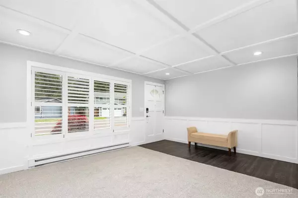 14220 57th DR SE, Everett, WA 98208