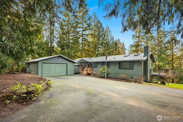 16417 210th AVE NE, Woodinville, WA 98077