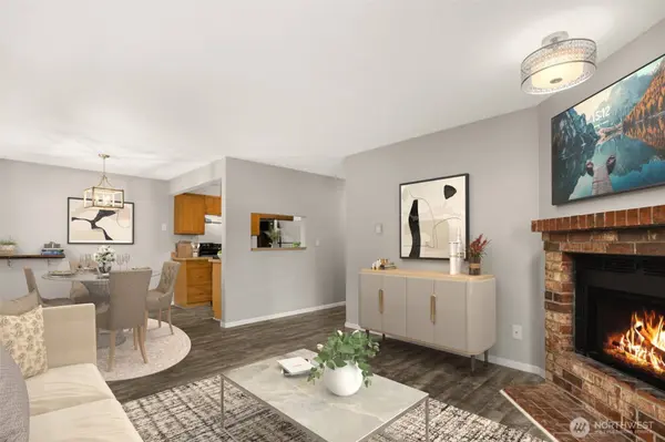 14200 NE 171st ST #D202, Woodinville, WA 98072