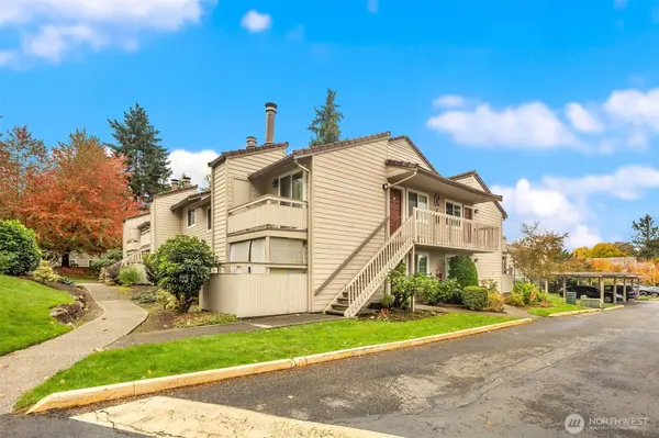 14200 NE 171st ST #D202, Woodinville, WA 98072