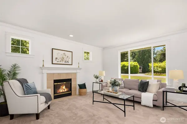 22272 NE Woodinville-Duvall RD, Woodinville, WA 98077