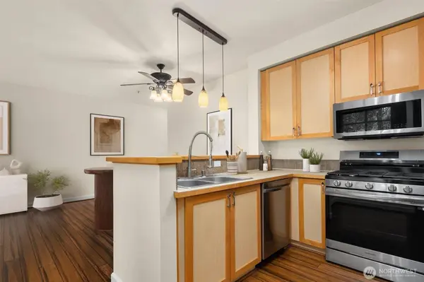 7430 Newcastle Golf Club RD #8D, Newcastle, WA 98059