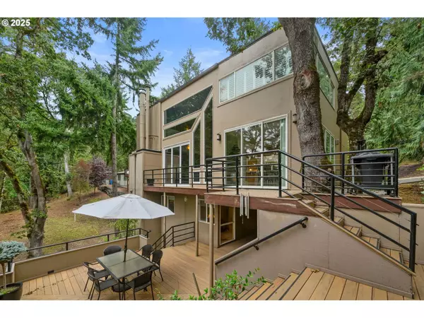 3780 VINE MAPLE ST, Eugene, OR 97405