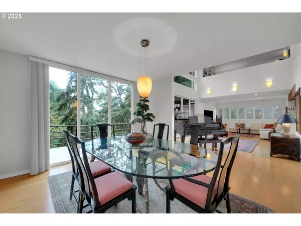 3780 VINE MAPLE ST, Eugene, OR 97405