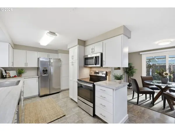 381 MARION LN, Eugene, OR 97404