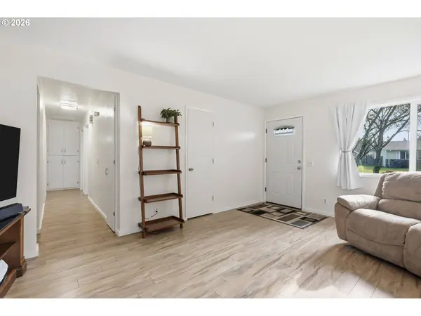 47 VAN FOSSEN CT, Eugene, OR 97404