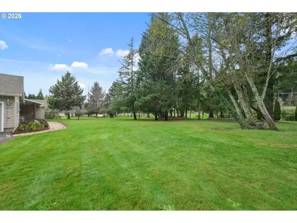 43950 MCKENZIE HWY, Walterville, OR 97489