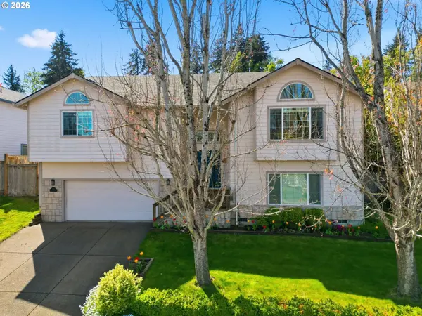3533 AMBLESIDE DR, Springfield, OR 97477