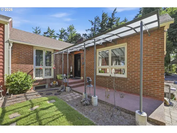 4000 E 24TH AVE, Eugene, OR 97403