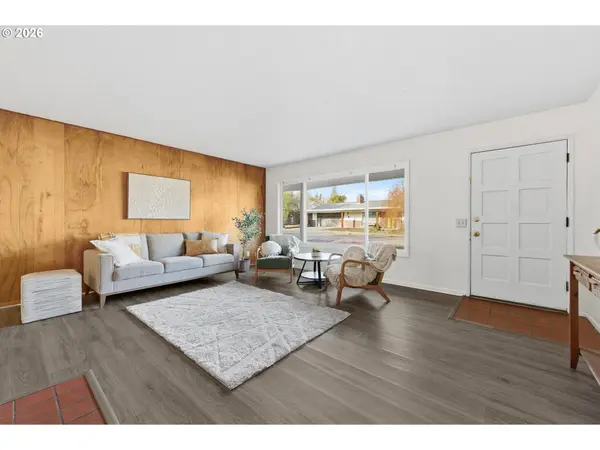 810 E 37th AVE, Eugene, OR 97405