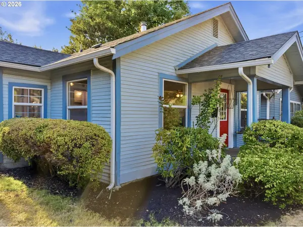 2380 Emerald ST, Eugene, OR 97403