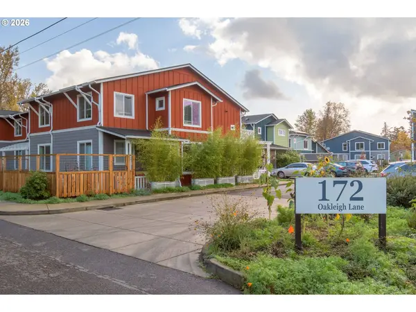 172 OAKLEIGH LN #221, Eugene, OR 97404