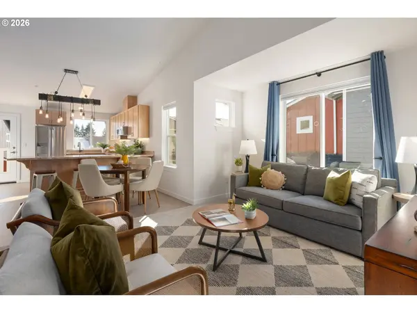 172 OAKLEIGH LN #221, Eugene, OR 97404