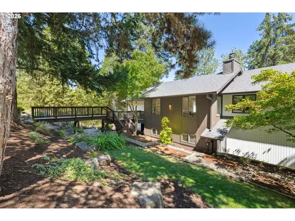 27 MARLBORO LN, Eugene, OR 97405