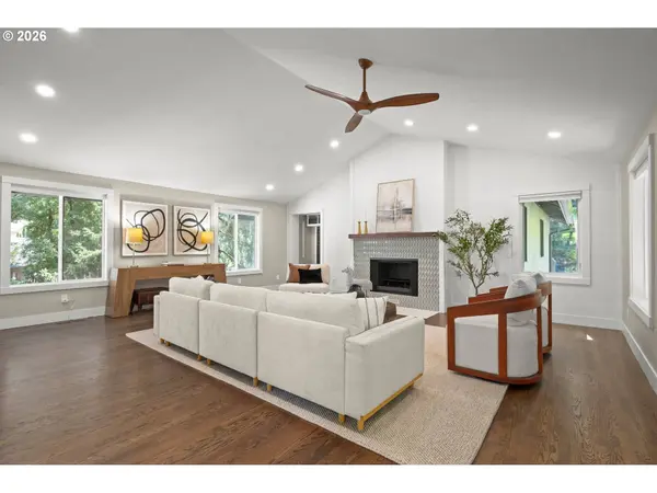27 MARLBORO LN, Eugene, OR 97405