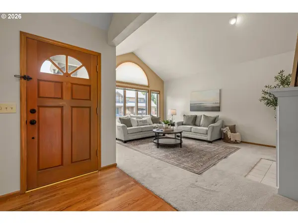 1311 VICTORIAN WAY, Eugene, OR 97401