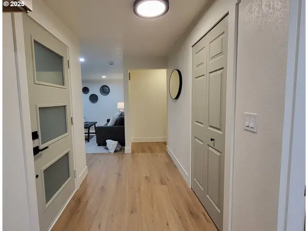 2240 Providence ST, Eugene, OR 97401