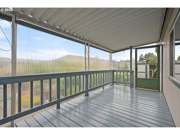 1199 N TERRY ST #233, Eugene, OR 97402
