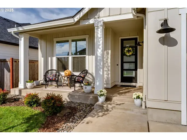 3266 MOUNTAIN CREEK LN, Springfield, OR 97478