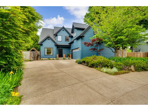 3769 JULIA LOOP, Eugene, OR 97404