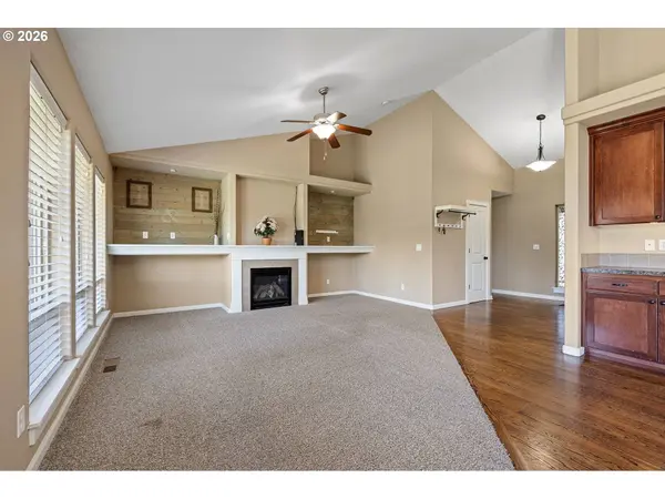 4964 PERIWINKLE DR, Salem, OR 97317