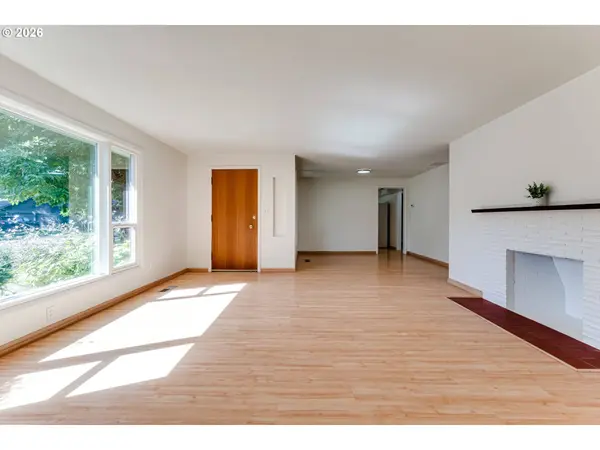 280 REGAL CT, Eugene, OR 97401