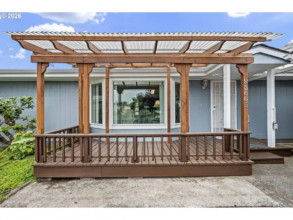 85665 MANCHESTER LN, Eugene, OR 97405