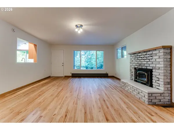 83703 N ENTERPRISE RD, Pleasant Hill, OR 97455