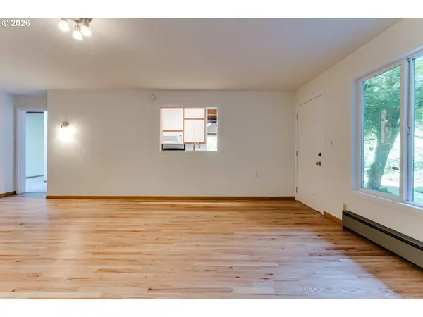 83703 N ENTERPRISE RD, Pleasant Hill, OR 97455