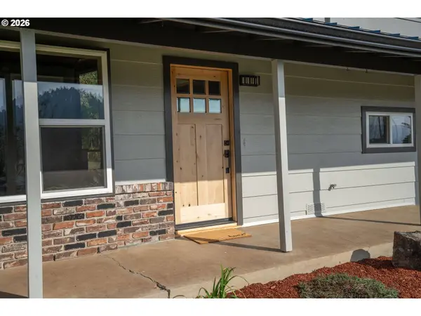 37075 CAMP CREEK RD, Springfield, OR 97478