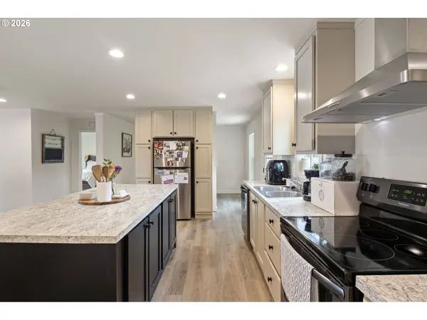 408 WHIPPLE AVE, Drain, OR 97435