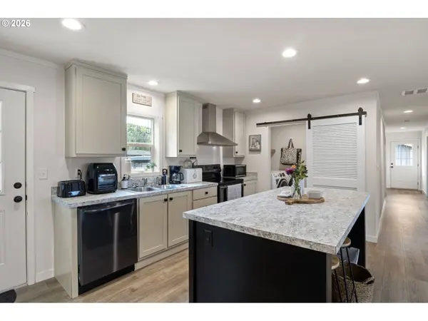 408 WHIPPLE AVE, Drain, OR 97435