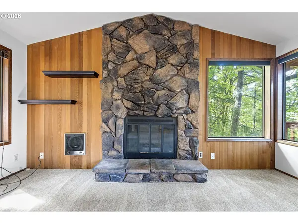 2730 KISMET WAY, Eugene, OR 97405