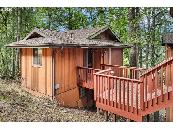 2730 KISMET WAY, Eugene, OR 97405